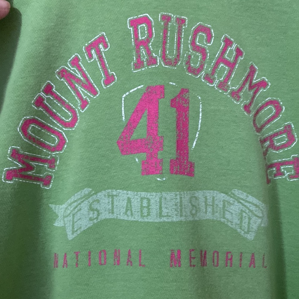 Prairie Mountain Mount Rushmore Hoodie Green Medium - Picture 3 of 6